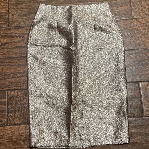 WORTHINGTON CHRISTMAS BLACK & GOLD WOMEN SKIRT SIZE 4 - Picture 1 of 8